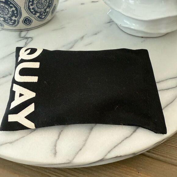 Quay Ever After Sunglasses - Picture 7 of 7